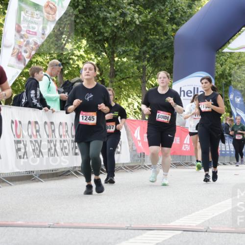 06.09.2026 - CURREX Alsterlauf Yannick Fuchs http://msf.ph/oto/10230546 06.09.2026 11:55:01 Ziel 1013, 1097, 1134, 1177, 1238, 1245, 1307 meine-sportfotos.de