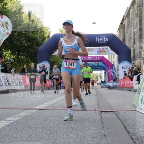06.09.2026 - CURREX Alsterlauf Yannick Fuchs http://msf.ph/oto/10230563 06.09.2026 11:55:10 Ziel 1073, 1141, 1147, 1170, 1196, 1245, 1278, 1307, 1341, 8344 meine-sportfotos.de