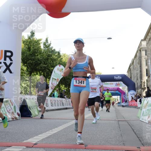 06.09.2026 - CURREX Alsterlauf Yannick Fuchs http://msf.ph/oto/10230567 06.09.2026 11:55:11 Ziel 1073, 1141, 1147, 1170, 1196, 1243, 1245, 1278, 1307, 1341, 8344 meine-sportfotos.de