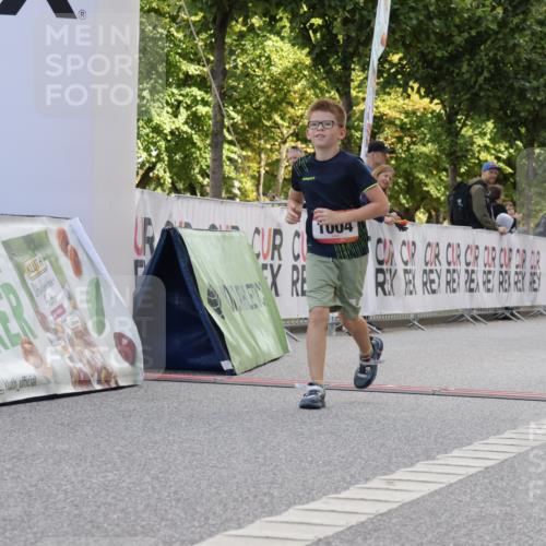 06.09.2026 - CURREX Alsterlauf Yannick Fuchs http://msf.ph/oto/10230658 06.09.2026 11:55:47 Ziel 1004, 1005, 1046, 1149, 1203, 1234, 1284, 1285, 1286, 1288, 1296, 1326 meine-sportfotos.de