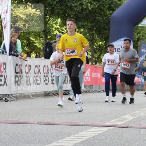 06.09.2026 - CURREX Alsterlauf Yannick Fuchs http://msf.ph/oto/10230674 06.09.2026 11:55:54 Ziel 1004, 1072, 1149, 1296, 1344, 8042, 8251, 8346 meine-sportfotos.de