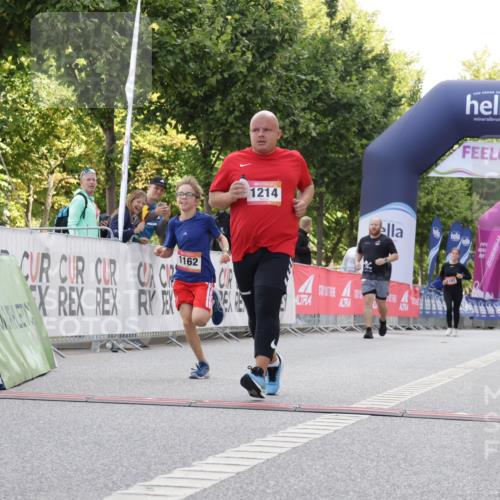 06.09.2026 - CURREX Alsterlauf Yannick Fuchs http://msf.ph/oto/10230730 06.09.2026 11:56:13 Ziel 1131, 1162, 1214, 8285, 8312 meine-sportfotos.de