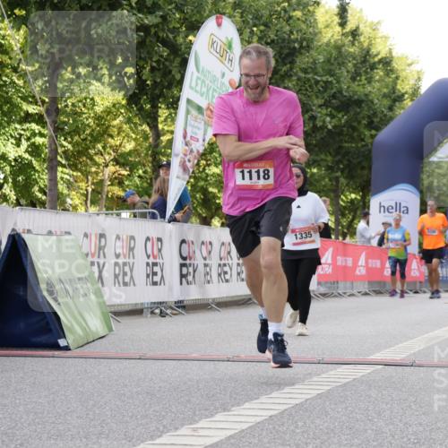 06.09.2026 - CURREX Alsterlauf Yannick Fuchs http://msf.ph/oto/10230792 06.09.2026 11:56:39 Ziel 1035, 1118, 1144, 1172, 1335 meine-sportfotos.de