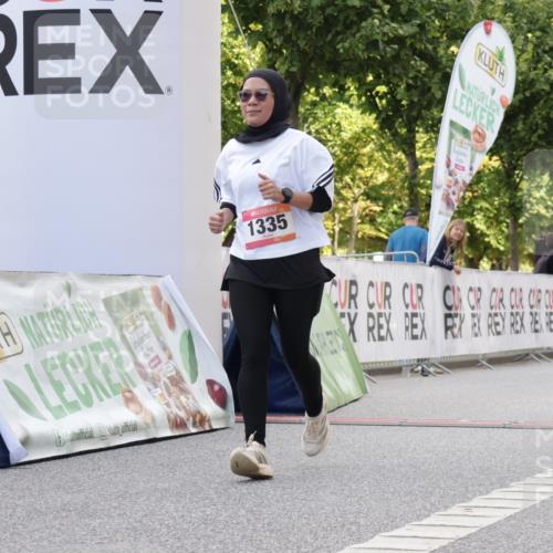 06.09.2026 - CURREX Alsterlauf Yannick Fuchs http://msf.ph/oto/10230800 06.09.2026 11:56:42 Ziel 1118, 1144, 1172, 1335 meine-sportfotos.de