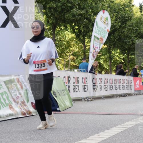 06.09.2026 - CURREX Alsterlauf Yannick Fuchs http://msf.ph/oto/10230801 06.09.2026 11:56:42 Ziel 1118, 1144, 1172, 1335 meine-sportfotos.de
