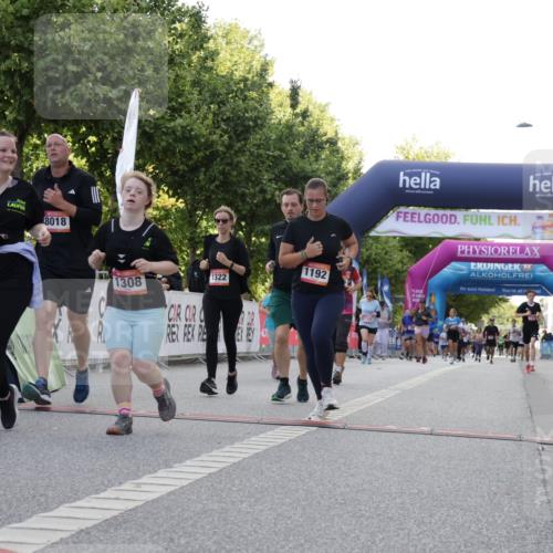 06.09.2026 - CURREX Alsterlauf Yannick Fuchs http://msf.ph/oto/10230856 06.09.2026 11:54:15 Ziel 1063, 1166, 1167, 1192, 1209, 1232, 1308, 1322, 1323, 8018 meine-sportfotos.de