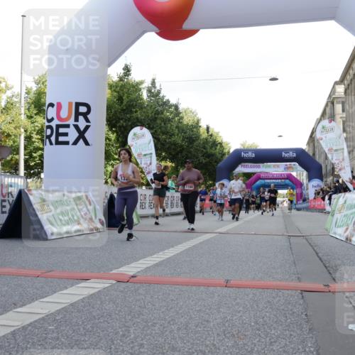 06.09.2026 - CURREX Alsterlauf Yannick Fuchs http://msf.ph/oto/10230951 06.09.2026 11:54:37 Ziel 1012, 1017, 1019, 1031, 1122, 1168, 1191, 1289, 1290, 1325, 1328, 1331, 8185 meine-sportfotos.de