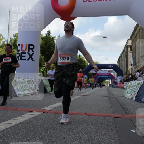 06.09.2026 - CURREX Alsterlauf Yannick Fuchs http://msf.ph/oto/10230957 06.09.2026 11:57:03 Ziel 1055, 1171, 1248, 1257, 1282, 1292, 8284, 8325, 8326 meine-sportfotos.de
