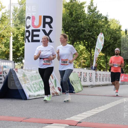06.09.2026 - CURREX Alsterlauf Yannick Fuchs http://msf.ph/oto/10230972 06.09.2026 11:57:04 Ziel 1055, 1248, 1257, 1282, 1292, 8284, 8325, 8326 meine-sportfotos.de