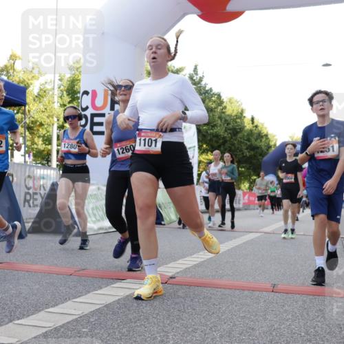 06.09.2026 - CURREX Alsterlauf Yannick Fuchs http://msf.ph/oto/10230988 06.09.2026 11:54:46 Ziel 1012, 1017, 1019, 1031, 1060, 1101, 1140, 1145, 1185, 1222, 1231, 1247, 1251, 1260, 1270, 1272, 1275, 1276, 1280, 1289, 1290, 1331 meine-sportfotos.de