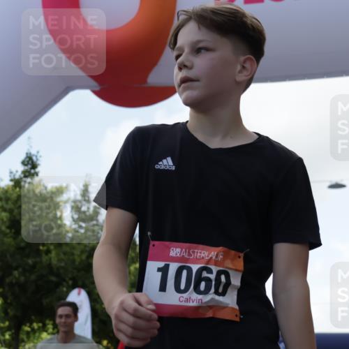 06.09.2026 - CURREX Alsterlauf Yannick Fuchs http://msf.ph/oto/10231002 06.09.2026 11:54:50 Ziel 1060, 1097, 1101, 1134, 1140, 1145, 1185, 1222, 1231, 1247, 1251, 1260, 1270, 1272, 1275, 1276, 1280 meine-sportfotos.de