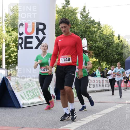 06.09.2026 - CURREX Alsterlauf Yannick Fuchs http://msf.ph/oto/10231006 06.09.2026 11:54:52 Ziel 1060, 1097, 1134, 1140, 1145, 1231, 1238, 1247, 1270, 1272, 1275, 1276 meine-sportfotos.de