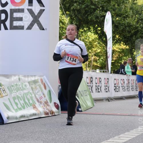 06.09.2026 - CURREX Alsterlauf Yannick Fuchs http://msf.ph/oto/10231020 06.09.2026 11:54:56 Ziel 1097, 1134, 1140, 1177, 1238, 1247, 1275, 1276 meine-sportfotos.de