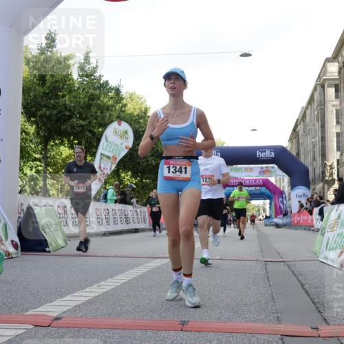 06.09.2026 - CURREX Alsterlauf Yannick Fuchs http://msf.ph/oto/10231067 06.09.2026 11:55:11 Ziel 1073, 1141, 1147, 1170, 1196, 1243, 1245, 1278, 1307, 1341, 8344 meine-sportfotos.de