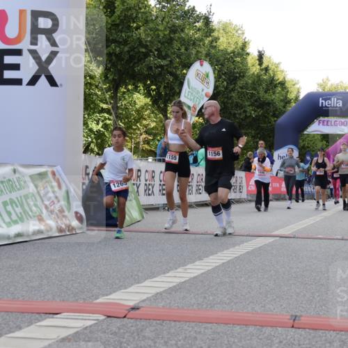 06.09.2026 - CURREX Alsterlauf Yannick Fuchs http://msf.ph/oto/10231144 06.09.2026 11:55:35 Ziel 1030, 1033, 1046, 1155, 1156, 1265, 1285, 8136 meine-sportfotos.de