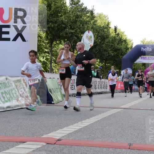 06.09.2026 - CURREX Alsterlauf Yannick Fuchs http://msf.ph/oto/10231148 06.09.2026 11:55:36 Ziel 1030, 1033, 1046, 1155, 1156, 1265, 1284, 1285, 1286, 1288, 8136 meine-sportfotos.de