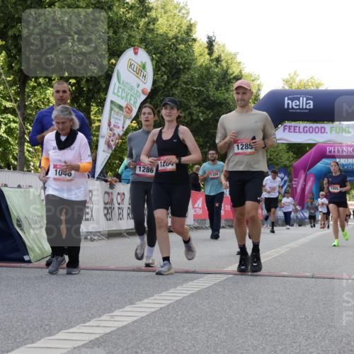 06.09.2026 - CURREX Alsterlauf Yannick Fuchs http://msf.ph/oto/10231158 06.09.2026 11:55:40 Ziel 1005, 1046, 1155, 1156, 1203, 1234, 1265, 1284, 1285, 1286, 1288, 1326 meine-sportfotos.de