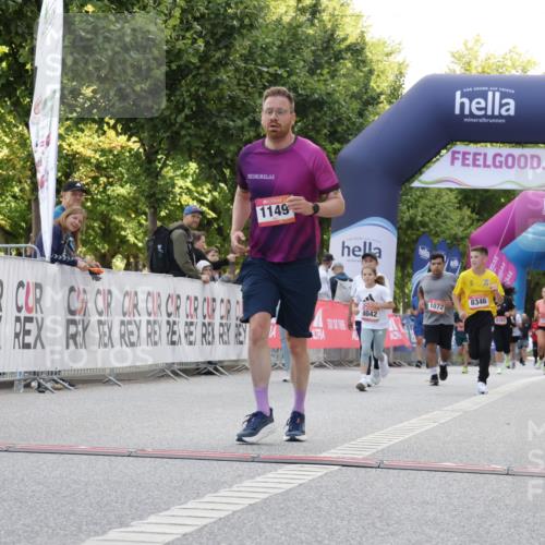 06.09.2026 - CURREX Alsterlauf Yannick Fuchs http://msf.ph/oto/10231190 06.09.2026 11:55:51 Ziel 1004, 1005, 1149, 1234, 1296, 1326, 8042, 8251, 8346 meine-sportfotos.de