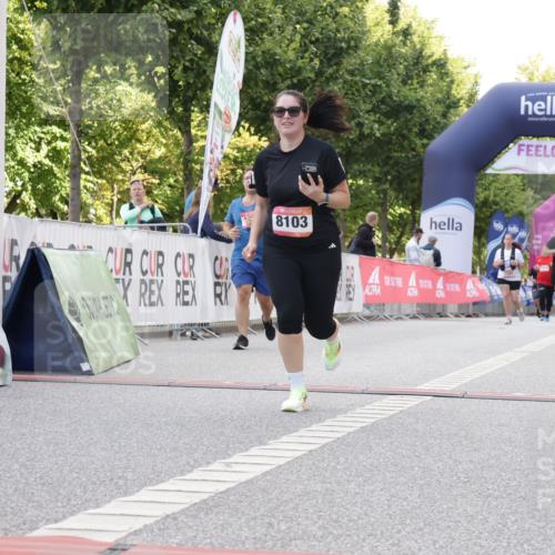 06.09.2026 - CURREX Alsterlauf Yannick Fuchs http://msf.ph/oto/10231230 06.09.2026 11:56:02 Ziel 1072, 1109, 1110, 1299, 1320, 1344, 8042, 8103, 8251, 8346 meine-sportfotos.de