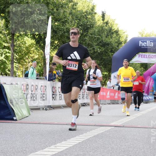 06.09.2026 - CURREX Alsterlauf Yannick Fuchs http://msf.ph/oto/10231249 06.09.2026 11:56:09 Ziel 1131, 1162, 1214, 1320, 8103, 8285, 8312 meine-sportfotos.de