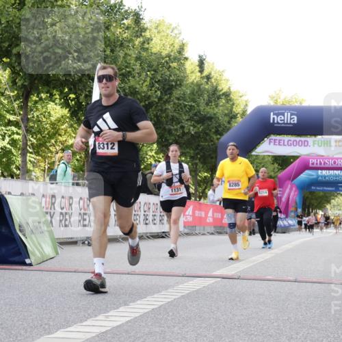 06.09.2026 - CURREX Alsterlauf Yannick Fuchs http://msf.ph/oto/10231251 06.09.2026 11:56:09 Ziel 1131, 1162, 1214, 1320, 8103, 8285, 8312 meine-sportfotos.de