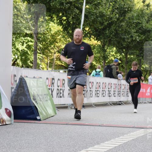 06.09.2026 - CURREX Alsterlauf Yannick Fuchs http://msf.ph/oto/10231287 06.09.2026 11:56:20 Ziel 1032, 1142, 1162, 1214, 8267 meine-sportfotos.de