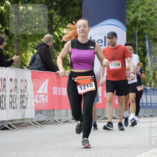 06.09.2026 - CURREX Alsterlauf Yannick Fuchs http://msf.ph/oto/10231326 06.09.2026 11:57:42 Ziel 1187, 1188, 1210, 2484 meine-sportfotos.de