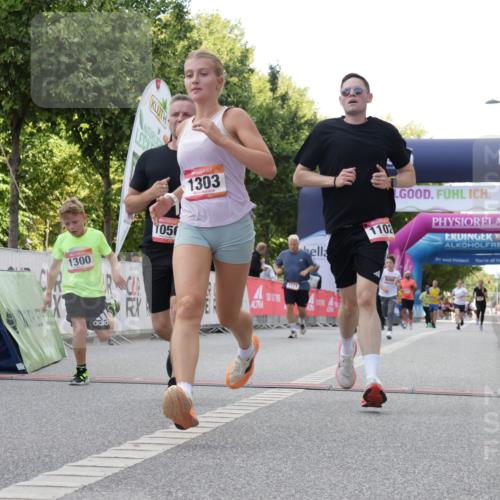 06.09.2026 - CURREX Alsterlauf Yannick Fuchs http://msf.ph/oto/10231367 06.09.2026 11:56:50 Ziel 1056, 1102, 1148, 1300, 1303, 1336, 6390, 8098 meine-sportfotos.de