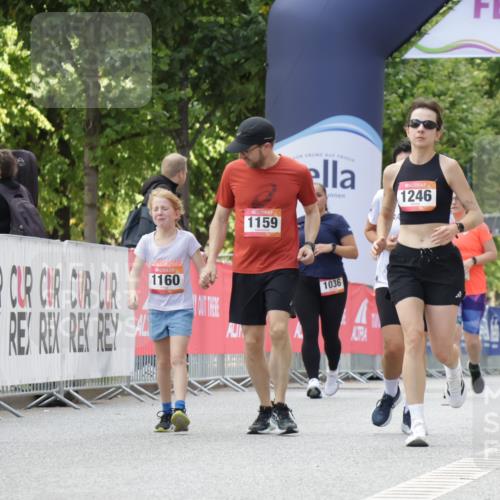 06.09.2026 - CURREX Alsterlauf Yannick Fuchs http://msf.ph/oto/10231370 06.09.2026 11:57:45 Ziel 1210, 1246, 8090 meine-sportfotos.de