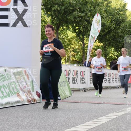 06.09.2026 - CURREX Alsterlauf Yannick Fuchs http://msf.ph/oto/10231413 06.09.2026 11:57:02 Ziel 1055, 1171, 1248, 1257, 1282, 1292, 8284, 8325, 8326 meine-sportfotos.de