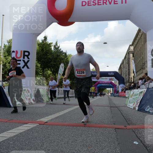 06.09.2026 - CURREX Alsterlauf Yannick Fuchs http://msf.ph/oto/10231415 06.09.2026 11:57:03 Ziel 1055, 1171, 1248, 1257, 1282, 1292, 8284, 8325, 8326 meine-sportfotos.de