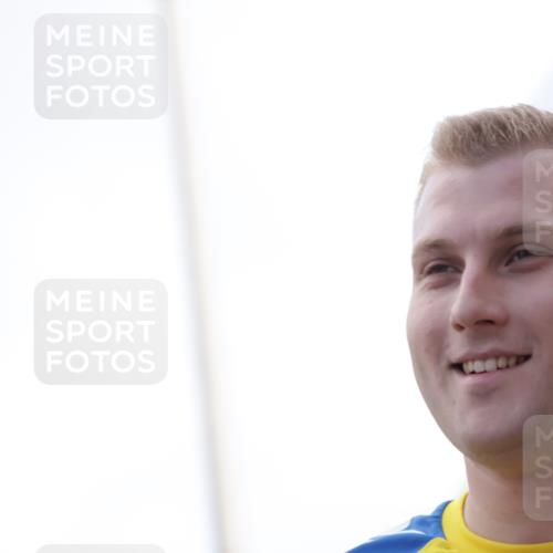 06.09.2026 - CURREX Alsterlauf Yannick Fuchs http://msf.ph/oto/10231443 06.09.2026 11:57:13 Ziel 1067, 1228, 1229, 1345, 1346, 8138 meine-sportfotos.de