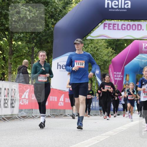 06.09.2026 - CURREX Alsterlauf Yannick Fuchs http://msf.ph/oto/10231546 06.09.2026 11:58:01 Ziel 1036, 1075, 1084, 1241, 1283 meine-sportfotos.de