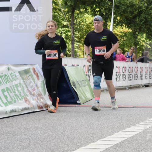 06.09.2026 - CURREX Alsterlauf Yannick Fuchs http://msf.ph/oto/10231585 06.09.2026 11:58:24 Ziel 1020, 1158, 1306 meine-sportfotos.de