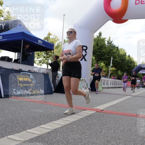 06.09.2026 - CURREX Alsterlauf Yannick Fuchs http://msf.ph/oto/10231607 06.09.2026 11:58:32 Ziel 1082, 1182, 1235, 1314, 1334, 8016 meine-sportfotos.de