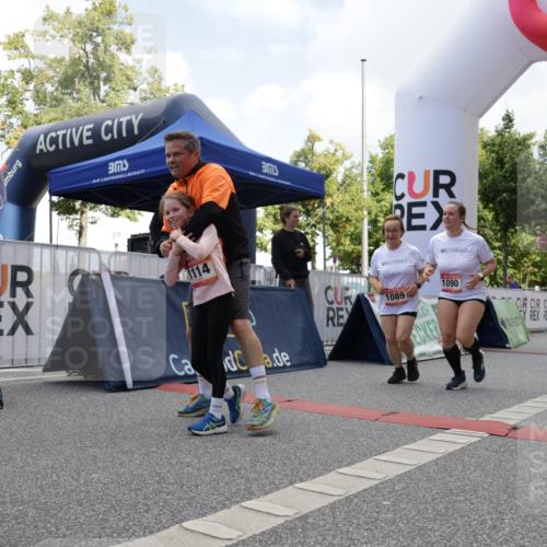 06.09.2026 - CURREX Alsterlauf Yannick Fuchs http://msf.ph/oto/10231633 06.09.2026 11:58:41 Ziel 1001, 1082, 1089, 1090, 1114, 1115, 1202, 1235, 1314, 1334, 8137 meine-sportfotos.de