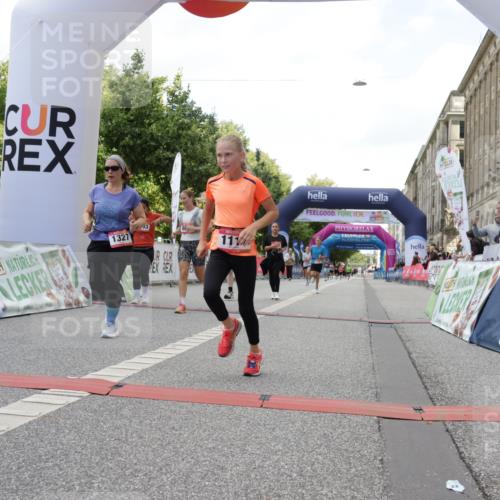 06.09.2026 - CURREX Alsterlauf Yannick Fuchs http://msf.ph/oto/10231688 06.09.2026 11:59:01 Ziel 1111, 1130, 1200, 1240, 1301, 1327, 1333, 4444, 8070 meine-sportfotos.de