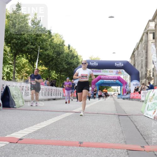 06.09.2026 - CURREX Alsterlauf Yannick Fuchs http://msf.ph/oto/10231819 06.09.2026 11:58:30 Ziel 1082, 1182, 1306, 1314, 8016 meine-sportfotos.de