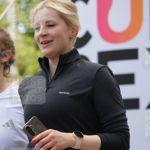 06.09.2026 - CURREX Alsterlauf Yannick Fuchs http://msf.ph/oto/10231827 06.09.2026 11:59:48 Ziel 1006, 1098, 1120, 1124, 1192, 1205, 1206, 1275, 1323, 8139 meine-sportfotos.de