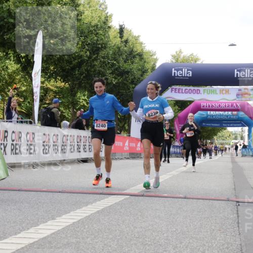 06.09.2026 - CURREX Alsterlauf Yannick Fuchs http://msf.ph/oto/10231858 06.09.2026 12:00:09 Ziel 1104, 1276, 1289, 1315, 1322, 8239, 8240 meine-sportfotos.de