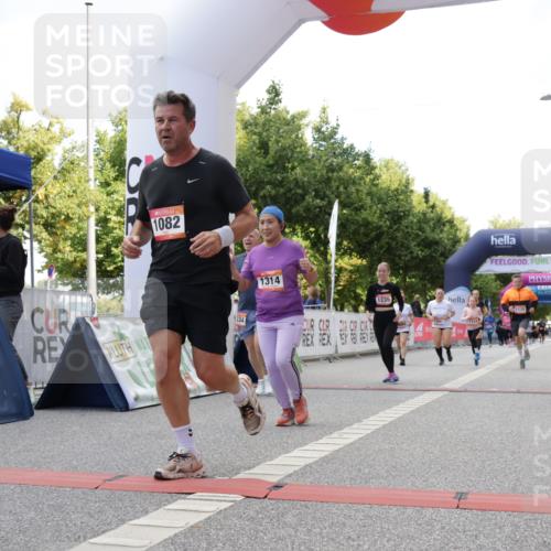 06.09.2026 - CURREX Alsterlauf Yannick Fuchs http://msf.ph/oto/10231922 06.09.2026 11:58:36 Ziel 1082, 1089, 1090, 1114, 1115, 1182, 1202, 1235, 1314, 1334, 8016 meine-sportfotos.de