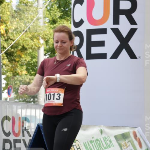 06.09.2026 - CURREX Alsterlauf Yannick Fuchs http://msf.ph/oto/10231975 06.09.2026 12:00:50 Ziel 1013, 1097, 1280 meine-sportfotos.de