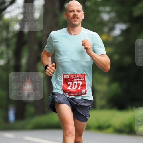 13.09.2026 - 21. swb-Marathon Bremen TobiasT http://msf.ph/oto/10241866 13.09.2026 11:16:23 Laufen 207, 126, 20 meine-sportfotos.de