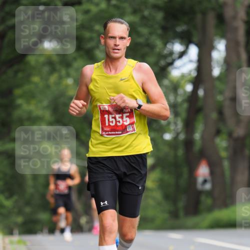 13.09.2026 - 21. swb-Marathon Bremen TobiasT http://msf.ph/oto/10242141 13.09.2026 11:21:00 Laufen 1555, 21 meine-sportfotos.de