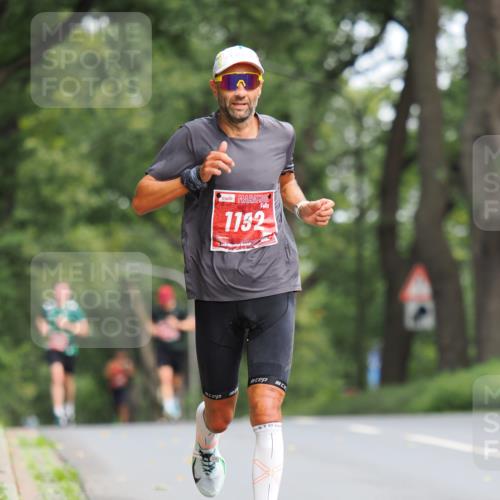 13.09.2026 - 21. swb-Marathon Bremen TobiasT http://msf.ph/oto/10242256 13.09.2026 11:22:16 Laufen 1192 meine-sportfotos.de