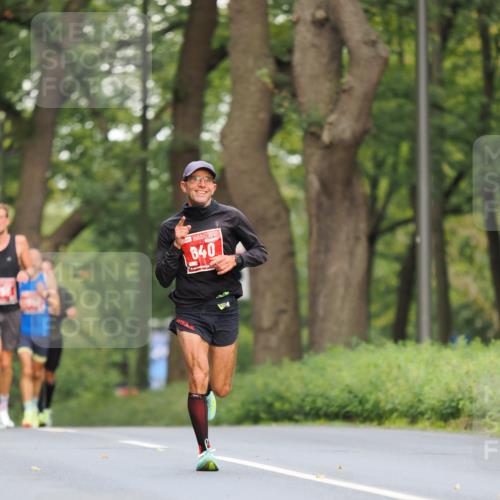 13.09.2026 - 21. swb-Marathon Bremen TobiasT http://msf.ph/oto/10242534 13.09.2026 11:29:19 Laufen 640 meine-sportfotos.de