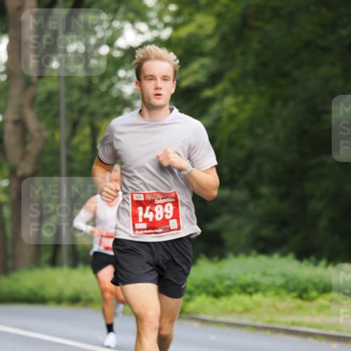 13.09.2026 - 21. swb-Marathon Bremen TobiasT http://msf.ph/oto/10242592 13.09.2026 11:29:45 Laufen 1489, 126 meine-sportfotos.de