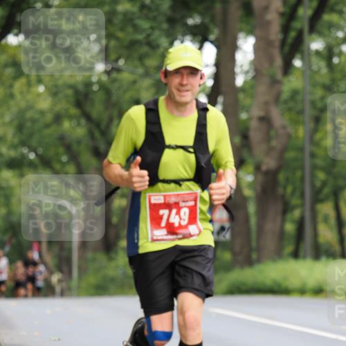 13.09.2026 - 21. swb-Marathon Bremen TobiasT http://msf.ph/oto/10242768 13.09.2026 11:31:26 Laufen 749 meine-sportfotos.de
