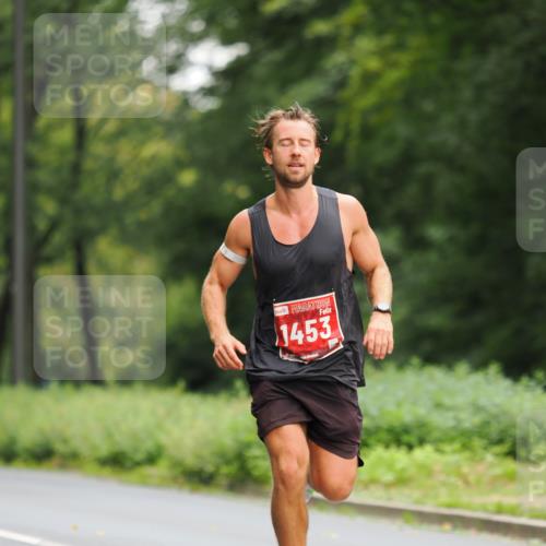 13.09.2026 - 21. swb-Marathon Bremen TobiasT http://msf.ph/oto/10242900 13.09.2026 11:32:50 Laufen 1453 meine-sportfotos.de