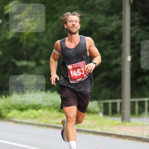 13.09.2026 - 21. swb-Marathon Bremen TobiasT http://msf.ph/oto/10242905 13.09.2026 11:32:51 Laufen 1453, 21 meine-sportfotos.de